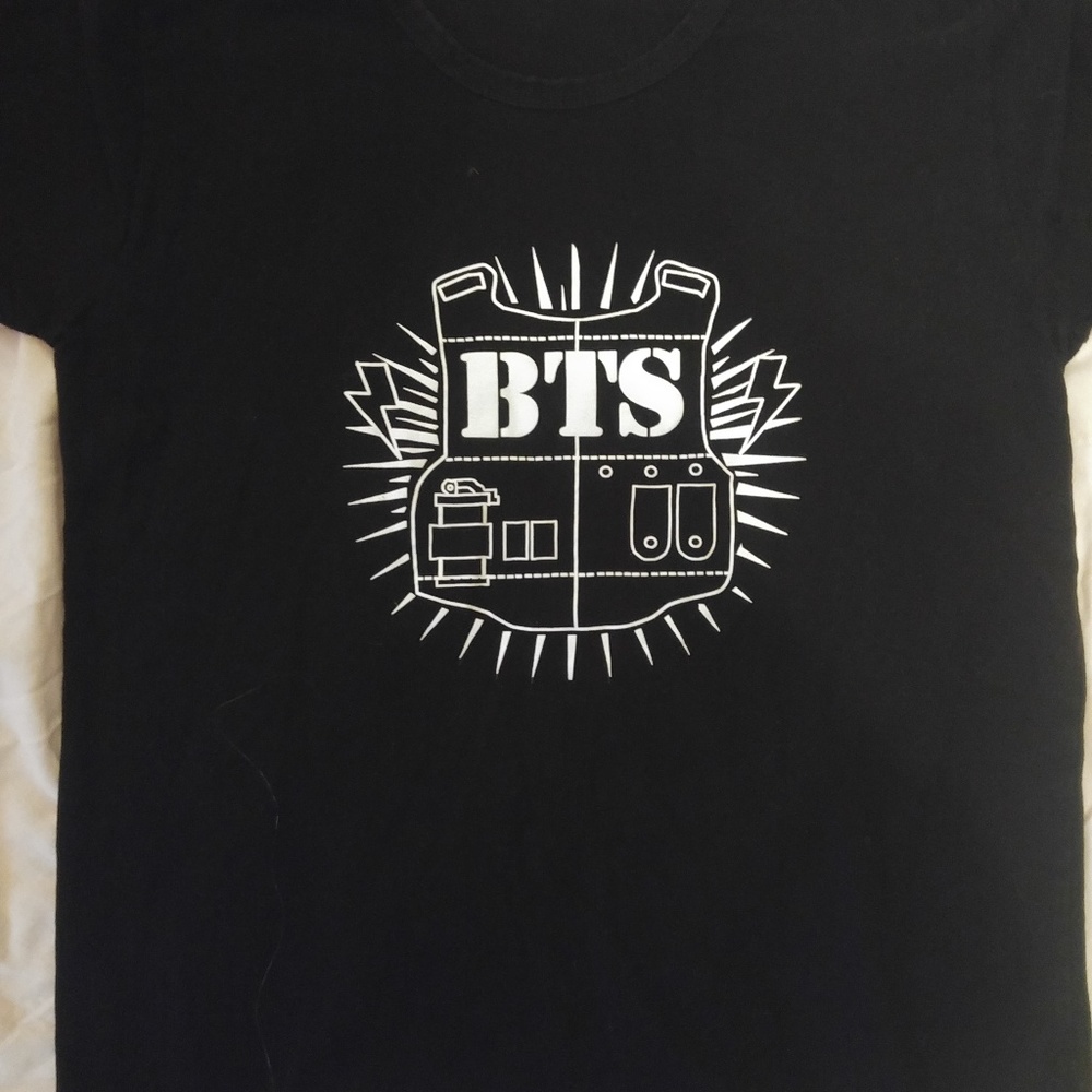 BTS Vintage SUGA 93 Black Concert Sweatshirt Size Medium